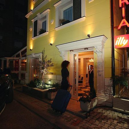 Hotel Kastria Tiranë Ngoại thất bức ảnh
