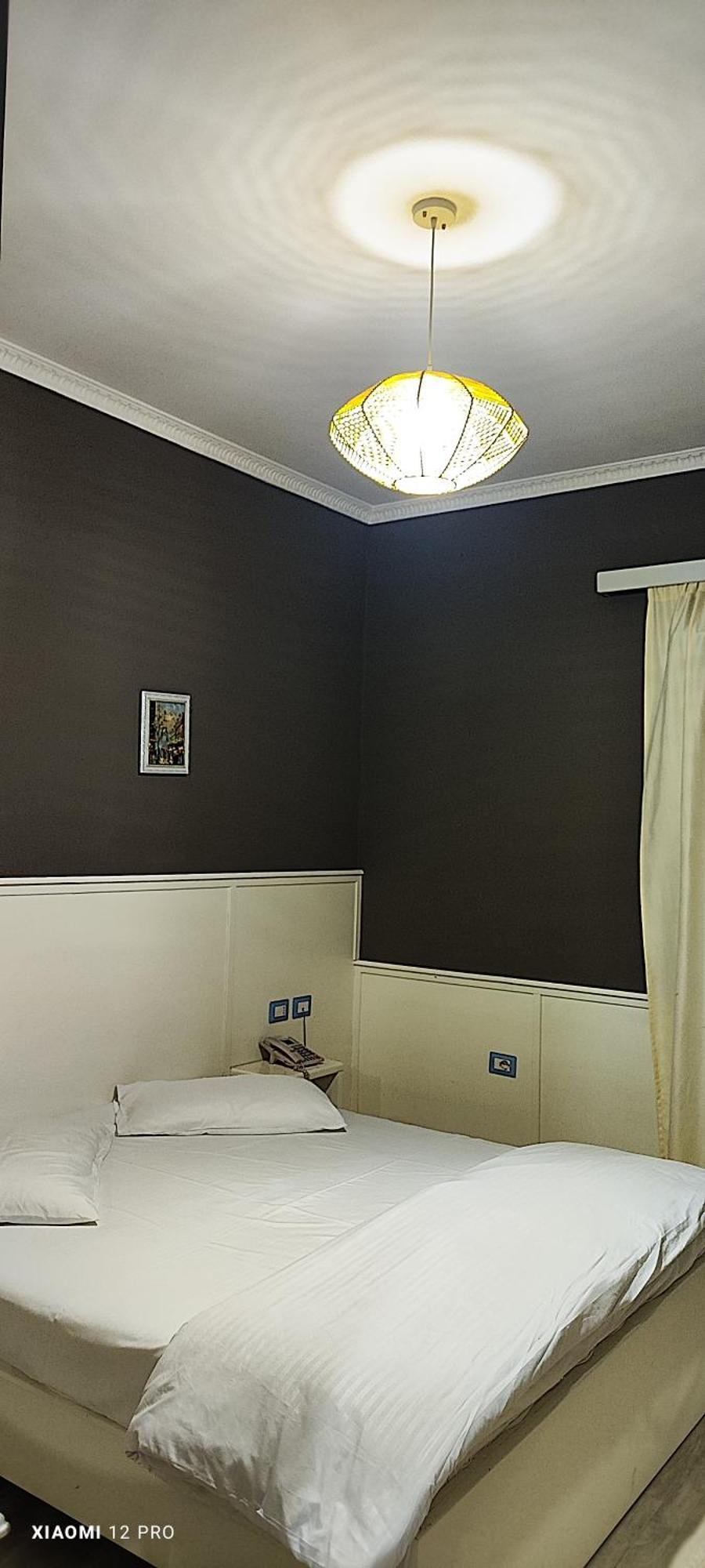 Hotel Kastria Tiranë Ngoại thất bức ảnh