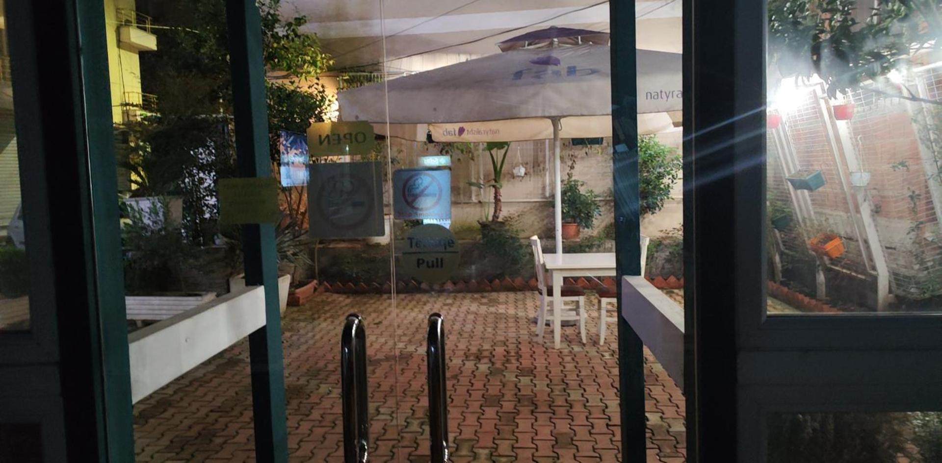 Hotel Kastria Tiranë Ngoại thất bức ảnh